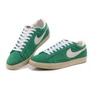 Chaussure basket femme nike blazer vert low à petit prix discount